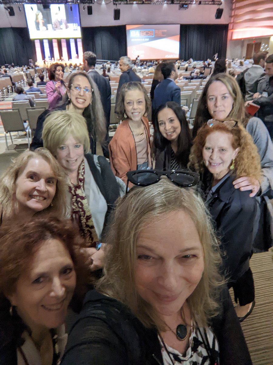 double_whammied's tweet photo. Greetings from the #lobmob! Great 2 connect w/my #lobular #breastcancer peeps at #SABCS22. Happy 2C more &amp; more research focused on our understudied #BC. TY @oesterreichs @LPseattle @Otto_DFCI @Adrianvlee Drs. Rachel Jankowitz &amp; Rita Mukhtar, etc. 4 putting the spotlight on #ILC! https://t.co/4hWjsj23ys