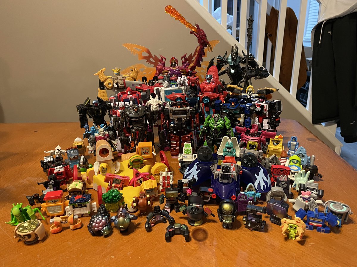 SoundJack426's tweet photo. #CollectionUpdate Nov 2022

It’s a lot.

Legacy TMII Megs, Armada Scream, BW Inferno, Crankcase, Pointblank, Skullgrin, Dead End, Crasher, Shadowstrip, Bomb-Burst, ST Ironhide, Fallen, Hot Rod, Crosshairs, Laserbeak, Vintage K-9, SG Soundwave, CV Wheelgrim, Series 6 BotBots! https://t.co/F6e2hPQBEL