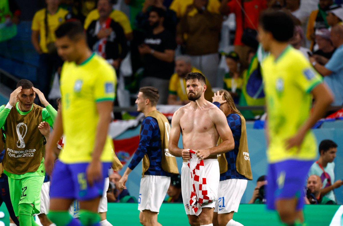 beINSPORTSUSA's tweet photo. 😱 PURE DRAMA!!!! 🚨 We are going to a penalty shootout! 

#HRV  1-1 #BRA  
#Qatar2022  #FIFAWorldCup https://t.co/uqv3EZLQPL
