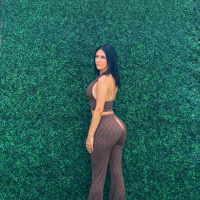 Don't forget to touch grass https://t.co/8n0iYHaivB