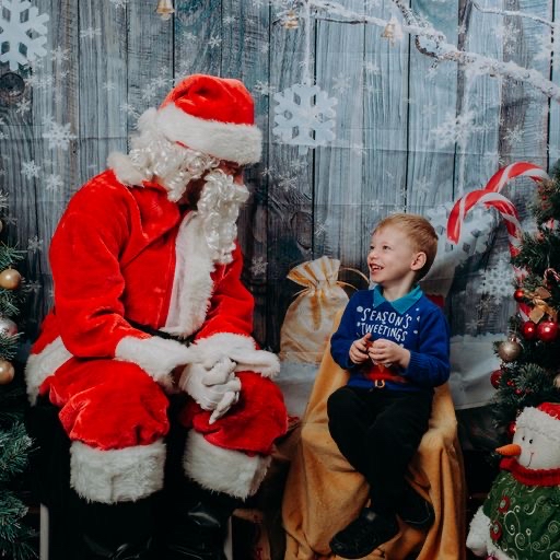JewellAAT's tweet photo. What a Christmassy week we have had at Jewell Academy! Thank you to the PTA for organising a special visit from Santa, our chefs for providing a delicious Christmas dinner and a huge well done to our children and staff for their amazing Nativity performances! @AspirationsAT https://t.co/TWrjUq6rlu