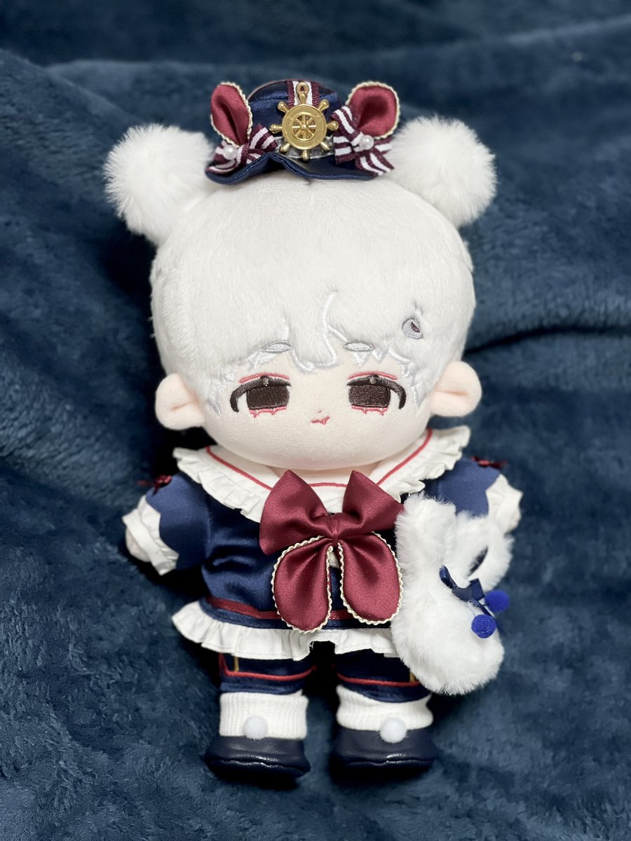 morgetdaaa's tweet photo. 호팥뿌랑 선원토끼 옷장이 비슷하게 도착해서 세트로 입혀봤는데 너무 잘 어울리네요! 귀여운 솜X2 귀여운 옷X2라 4배로 행복해요😭👍 페어 최고..💕 예쁜 옷과 솜 만들어 주신 총대님들, 꼼꼼히 배송해주신 지오님들 정말 감사합니다!

🧸@901_doll_sell 🎁@uzzug00
👕@Closet_ttaeng88 🎁@nooroonggo https://t.co/eXhVVmzjJz