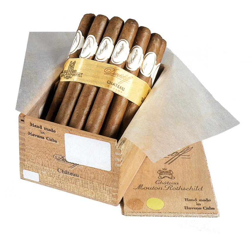 The countdown to Christmas has begun! To celebrate this Advent, Cigar Keep presents to you our very own Advent Calendar. Today's pick is Davidoff Chateau Mouton Rothschild.
cigar-keep.com/en/articles/ci…