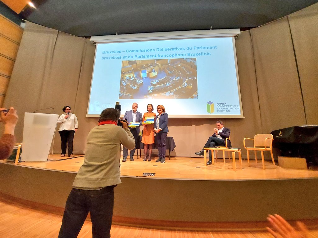 oidp_org's tweet photo. 🔵Mention spéciale du Prix #OIDP2022 pour les #commissiondélibératives de Parlement Bruxellois et du Parlement francophone bruxellois

#IOPDAward 🏆 #OIDP2022 https://t.co/Xmj2z3J3Bu