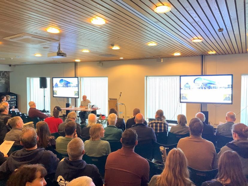 Willy van der Most (@willyvandermost) on Twitter photo <a href="/Batavialand/">Museum Batavialand</a> -waar anders- Glavimans symposium scheepsarcheologie met 115 deelnemers lezingen over kleding en eten aan boord, promovendi SO1 in Waddenzee en voorwerpen in maritiem archeologisch depot in Lelystad! Een feestje! <a href="/Batavialand/">Museum Batavialand</a> -waar anders- Glavimans symposium scheepsarcheologie met 115 deelnemers lezingen over kleding en eten aan boord, promovendi SO1 in Waddenzee en voorwerpen in maritiem archeologisch depot in Lelystad! Een feestje!
