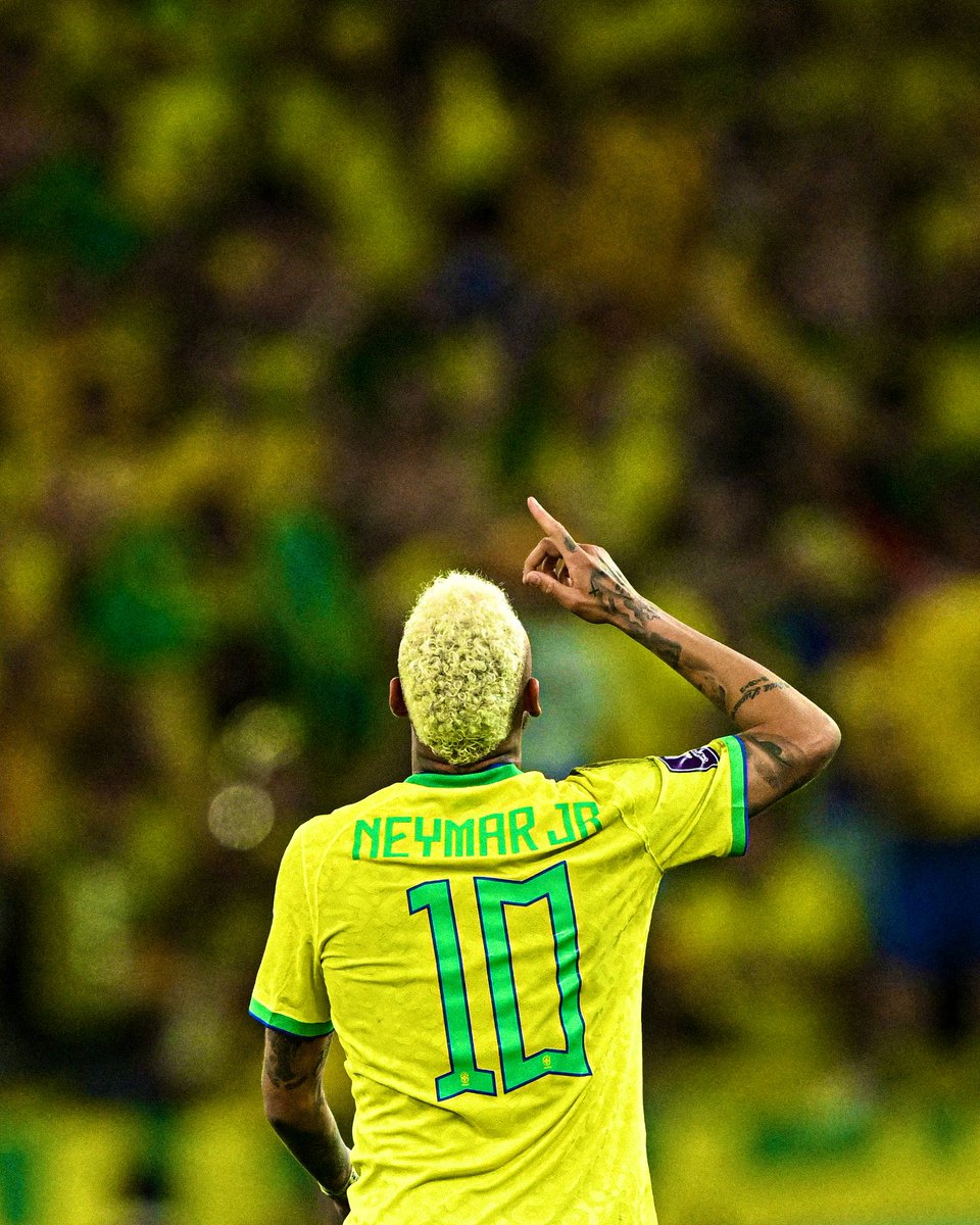 Futbol bu adama borcunu ödemedi #Neymar