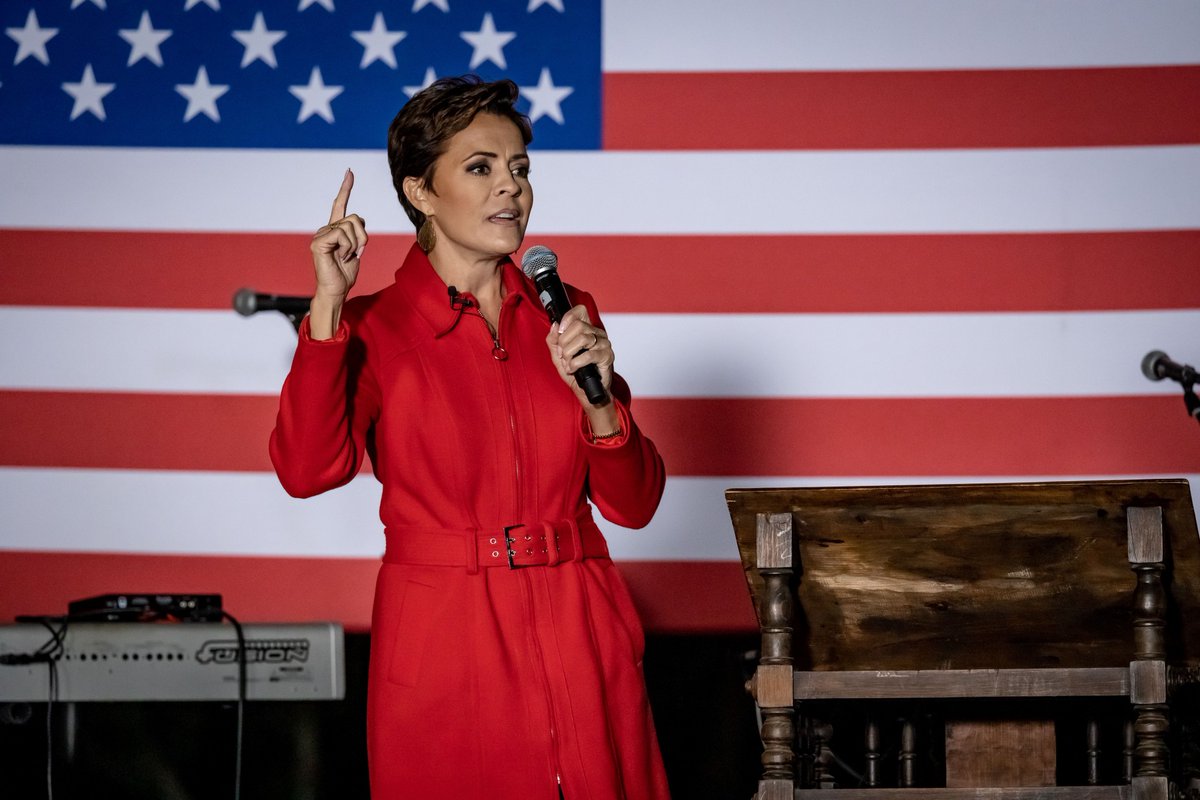 KariLakeWarRoom's tweet photo. .@KariLake knows that without free &amp; fair elections in this country,  we're no country at all.

Kari's not flinching. She is prepared to die on this hill.

She doesn't care about her image, she doesn't care about what other people think, she wants to Save Arizona. 

And she will. https://t.co/isX3fuhq8y