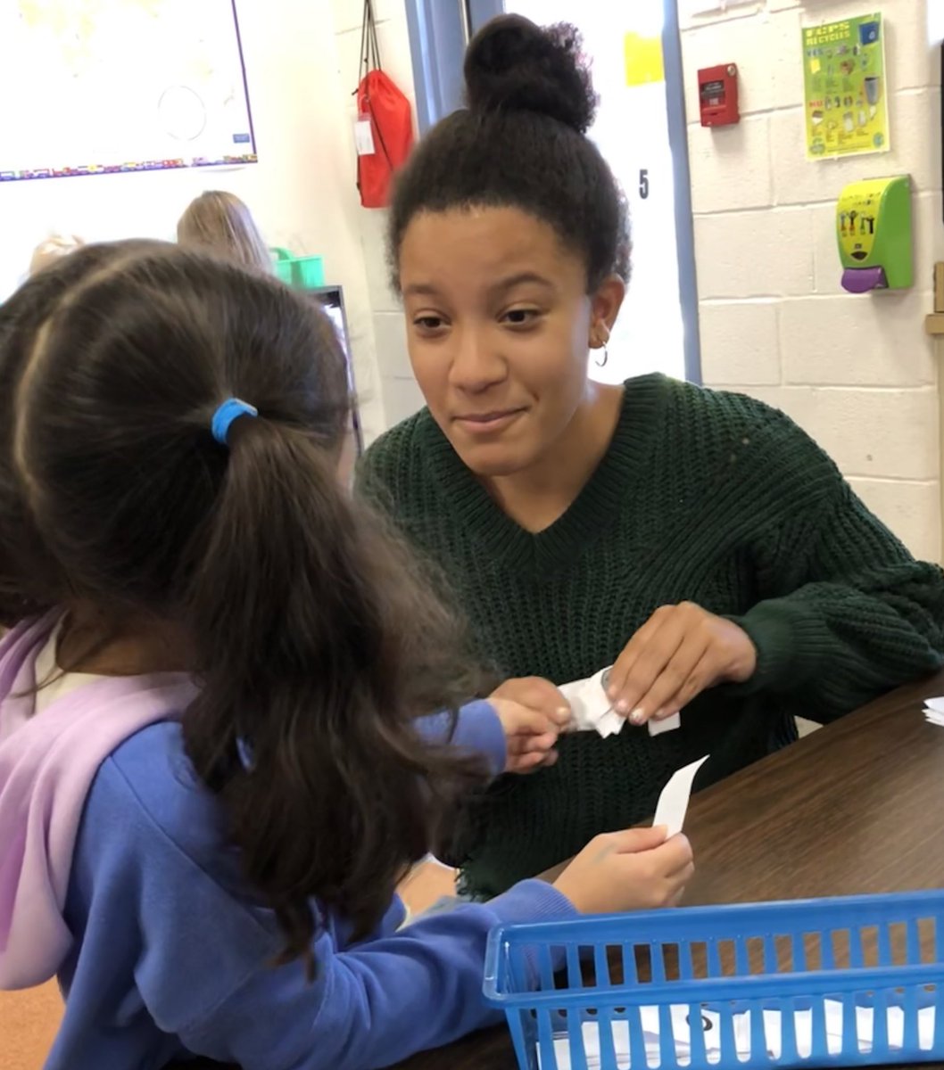 CTCPrincipal's tweet photo. Sofia D. facilitates a “Cookie Monster” review game at Parkway ES with an engaged kindergarten student. Sofia’s enjoying her Teacher Academy of MD internship experience with Ms. Sweeney and she's doing a fantastic job! @FrederickCTC @teachacademyctc @PESPandas @CTEKPearl https://t.co/Vw7HojNaAe