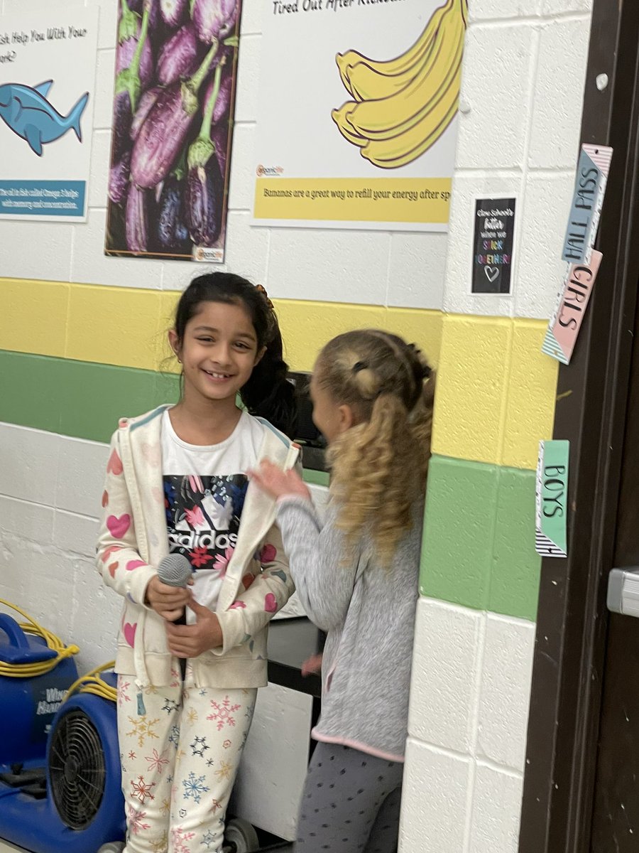 Clow Elementary tweet media