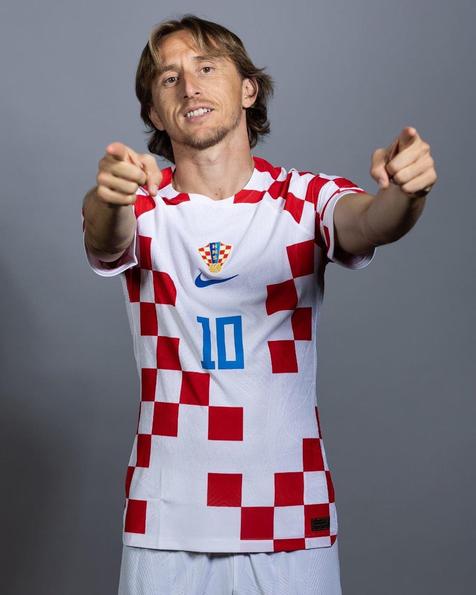 Croatia - just WOW! What a performance from @lukamodric10 - 37 years young and ran the show throughout. Just superb 🇭🇷 🇭🇷 🇭🇷