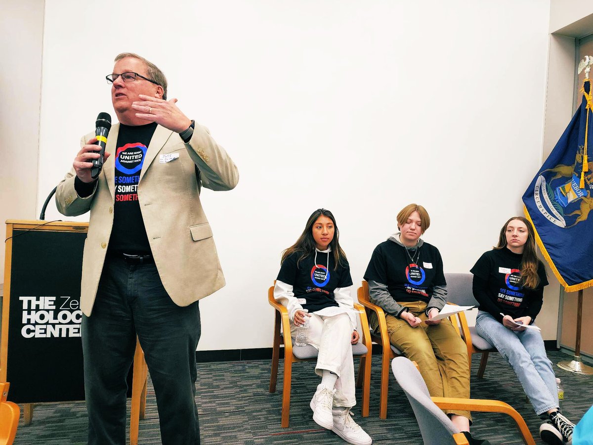 Parallel Networks tweet media