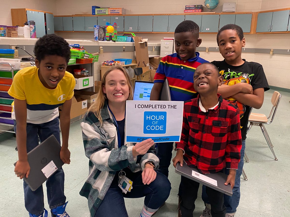 SWEbruins's tweet image. SWE students completed the hour of code this week! The Hour of Code takes place each year during Computer Science Education Week but remember you can incorporate coding anytime! #CPSHourofCode #HourOfCode #swebruins