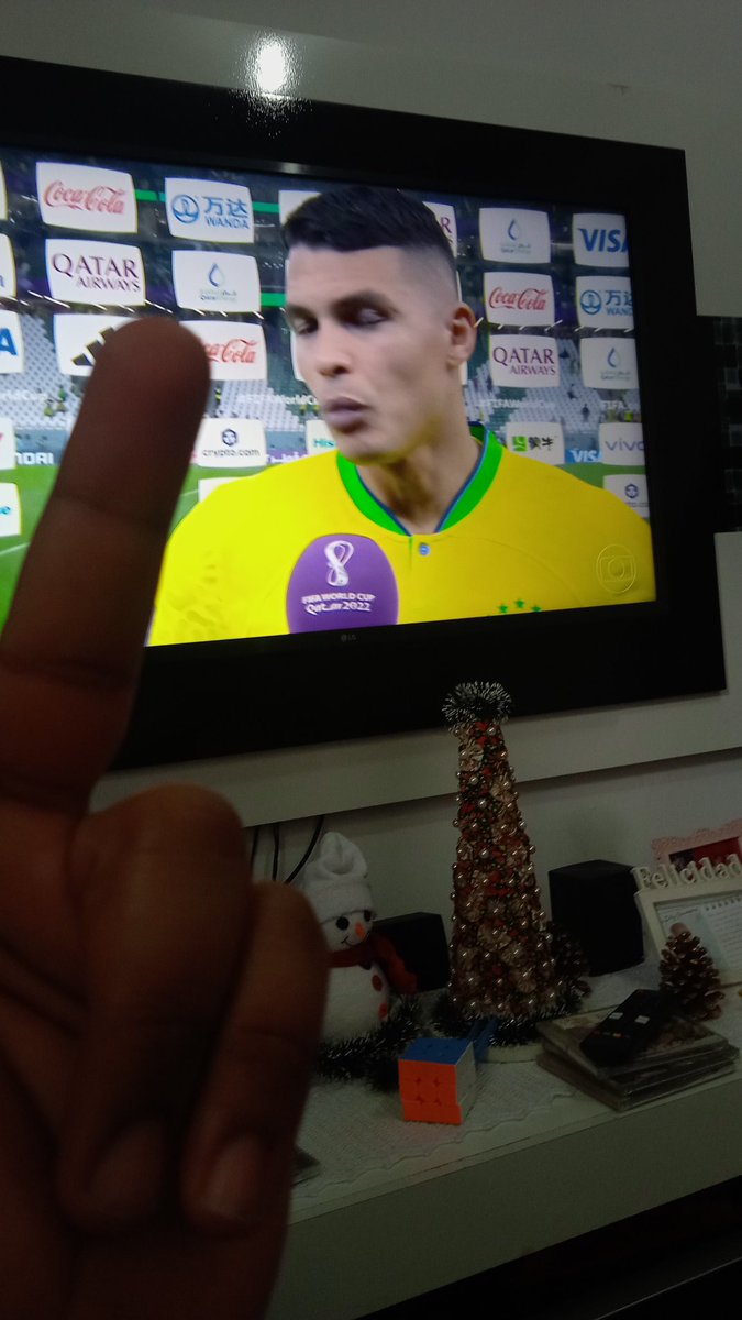 douglas_weekes's tweet photo. Eu te odeio @CBF_Futebol https://t.co/RvNNXEQz17