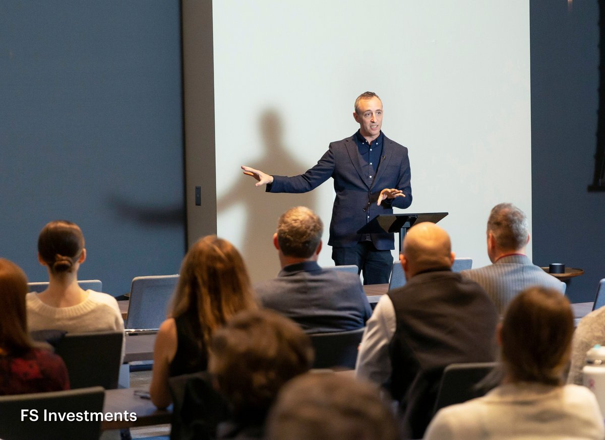 futurestandard_'s tweet image. This week, we were fortunate to host renowned restaurateur and author  @wguidara, whose stories about &quot;unreasonable hospitality&quot; inspired our team to adopt this mindset to better serve our clients, collaborate with our colleagues and engage in our communities.