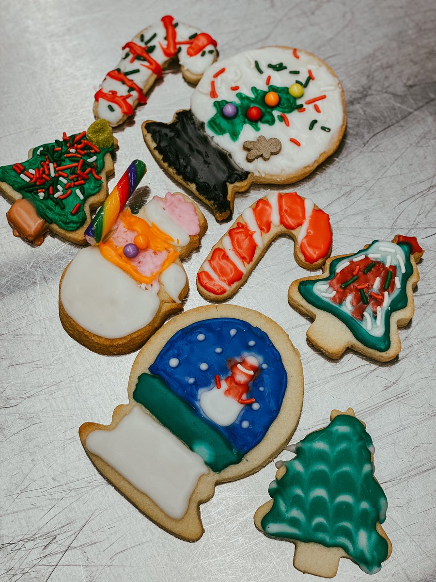Mrs Dobler (@doblermichelle) on Twitter photo Look what our Culinary Classes created this week! Happy Holiday's ☃️❄️ #CLSEngaged <a href="/CLS_IC/">Industry & Careers</a> Look what our Culinary Classes created this week! Happy Holiday's ☃️❄️ #CLSEngaged <a href="/CLS_IC/">Industry & Careers</a>