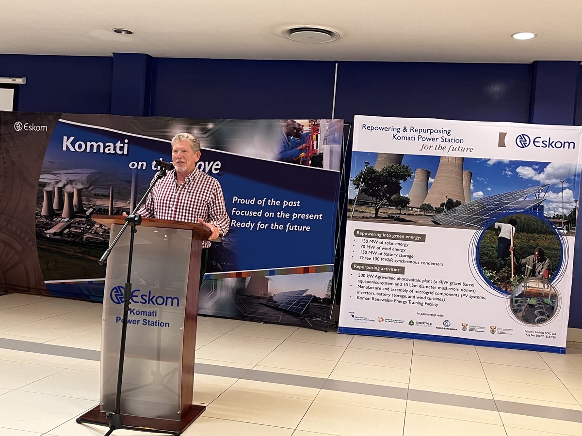 JochenFlasbarth's tweet photo. Exciting visit at the former coal power plant #Komati in 🇿🇦. “Proud of the past - ready for the future” is exactly what the just energy transition is all about. The potential of this region to become a new and even more successful power region is huge! #JETP https://t.co/MNnHNaTKbQ