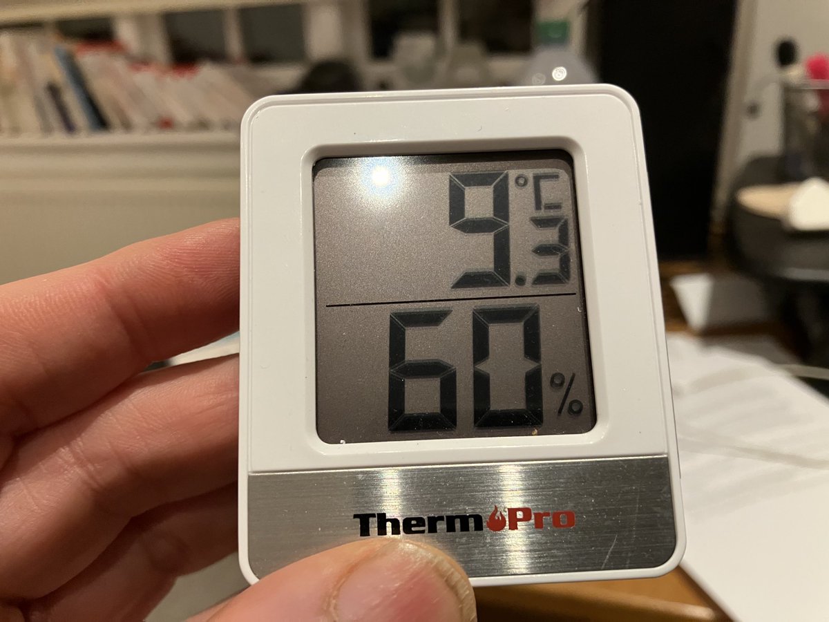 Michael Mosley on Twitter "Temperature in my office just over 9
