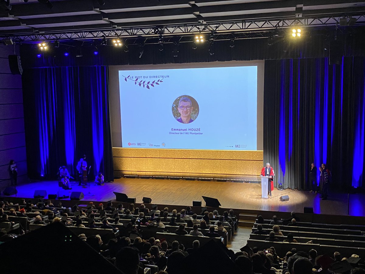 Discours d’ouverture du directeur de l’<a href="/IAE_Montpellier/">IAE Montpellier</a> @emmanuel_houze une cérémonie de retour au #corum félicitations à tous les diplômés