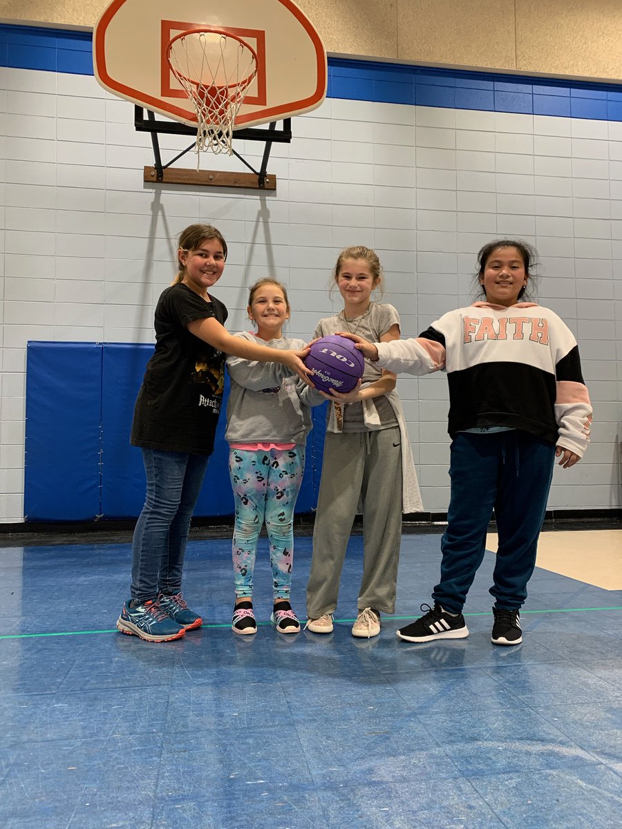CoachCrowPE's tweet photo. The First Annual 3v3 4th Grade Basketball Tournament was a success. It was double elimination and 8 minutes games with basic basketball rules to finish up our basketball unit. The two champions will play against the 4th grade teachers later on! https://t.co/KVp8A08hUu