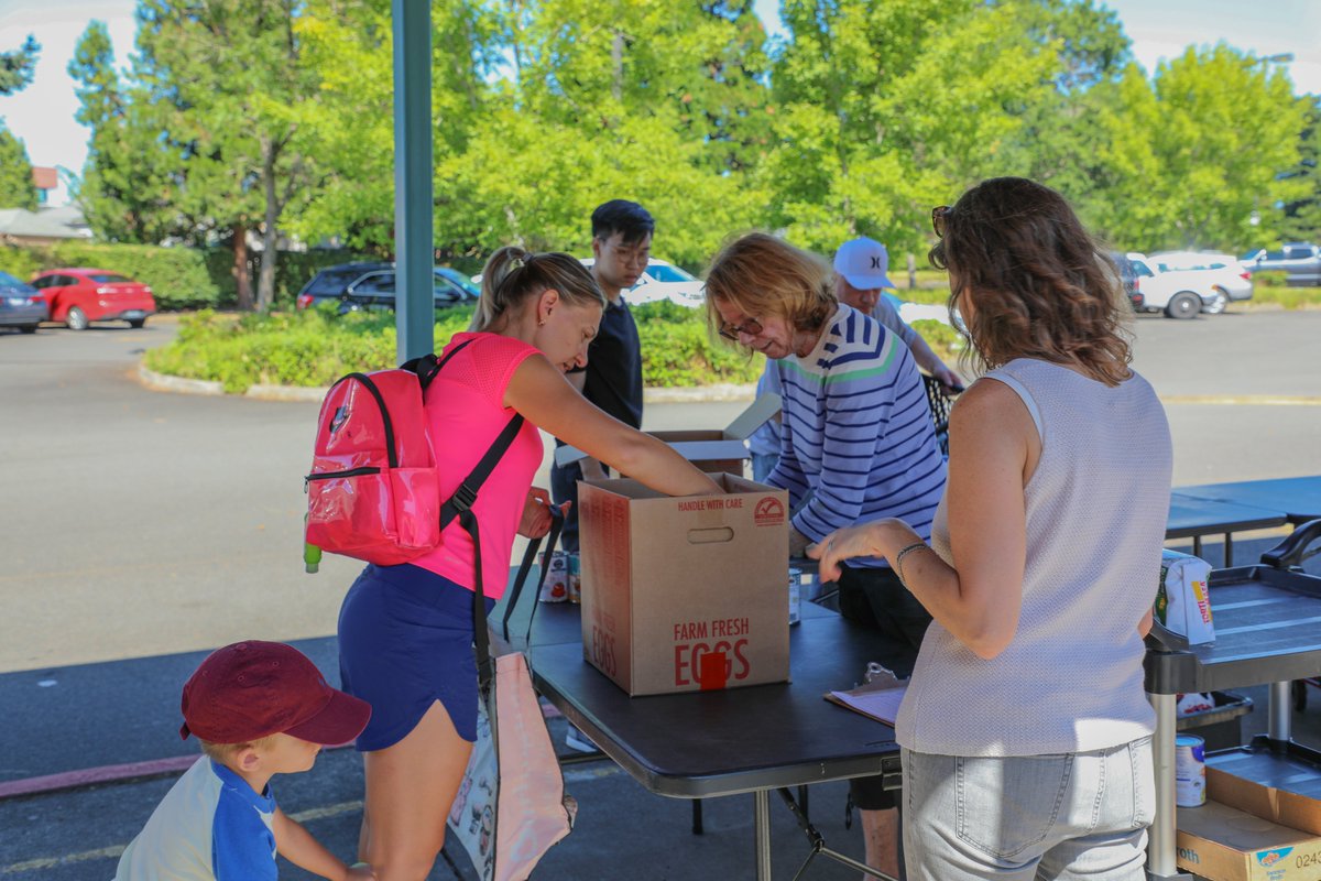 Portland Children's Levy (@pdxkidslevy) on Twitter photo PCL is proud to support @OregonFoodBank’s hunger relief programs for kids, in partnership with <a href="/IRCOnews/">IRCO</a>, <a href="/latnet_PDX/">Latino Network</a>, <a href="/mfspdx/">MFS</a>, <a href="/SelfEnhancement/">Self Enhancement, Inc.</a>, @EPHC_Official, <a href="/ImpactNW/">Impact NW</a>, <a href="/PDXParksandRec/">Portland Parks & Rec</a>. PCL is proud to support @OregonFoodBank’s hunger relief programs for kids, in partnership with <a href="/IRCOnews/">IRCO</a>, <a href="/latnet_PDX/">Latino Network</a>, <a href="/mfspdx/">MFS</a>, <a href="/SelfEnhancement/">Self Enhancement, Inc.</a>, @EPHC_Official, <a href="/ImpactNW/">Impact NW</a>, <a href="/PDXParksandRec/">Portland Parks & Rec</a>.