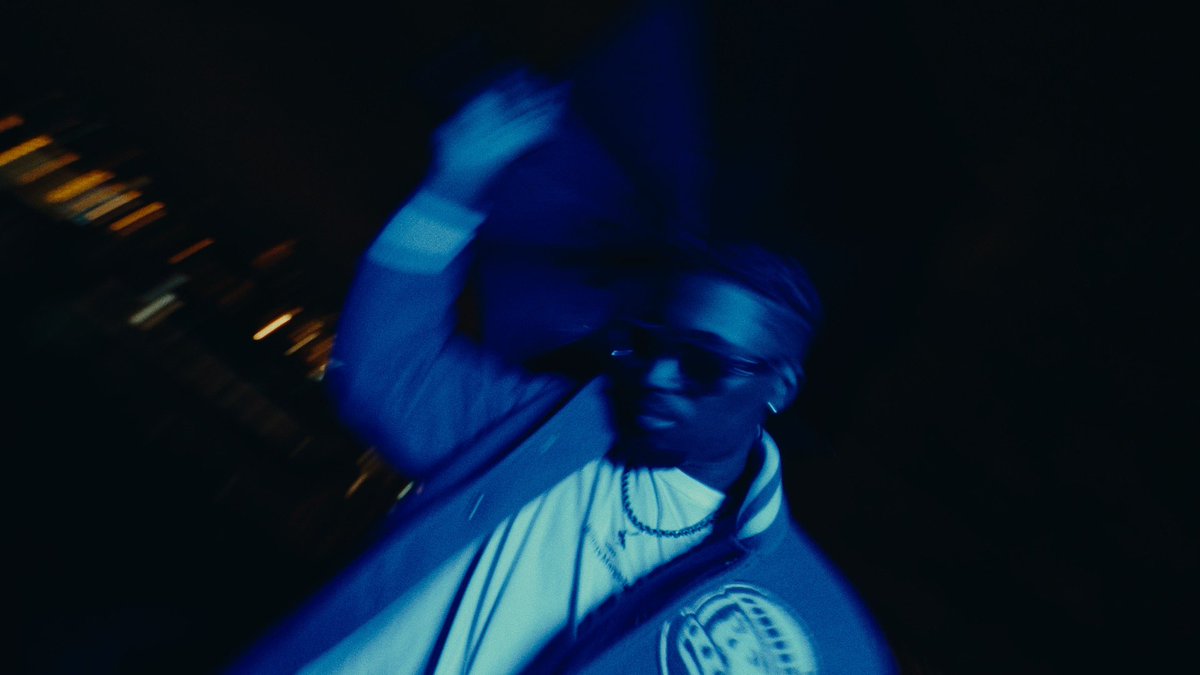 kaeleschrome's tweet photo. « STRA$$ » disponible sur YouTube https://t.co/2LhyyUlbNW