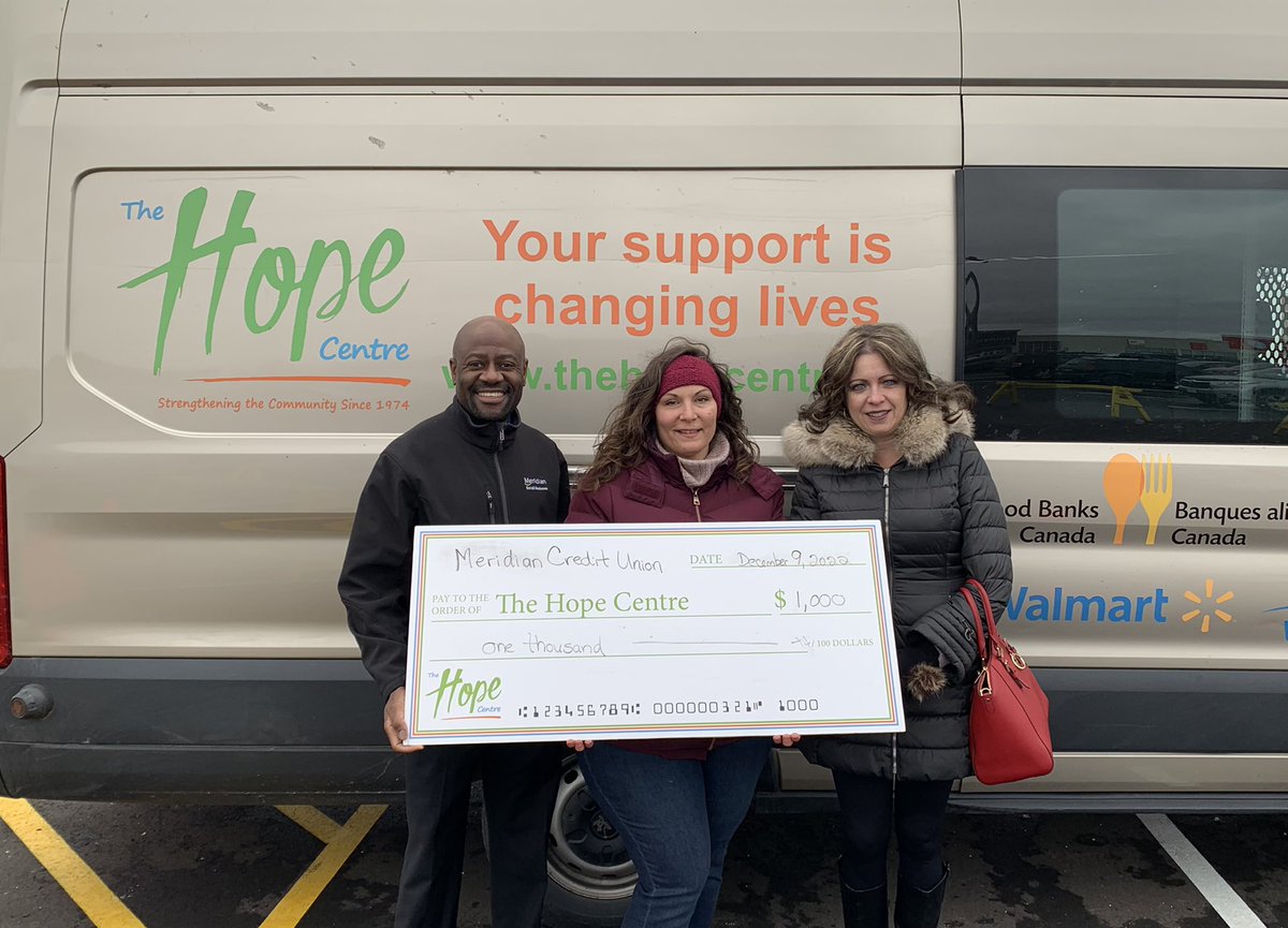 Meridian Credit Union Welland branch helping spread some holiday cheer with a donation to The Hope Centre going towards Feed Niagara Great Holiday Food Drive #meridiansupportscommunity@The hope centre@ meridiancu.ca