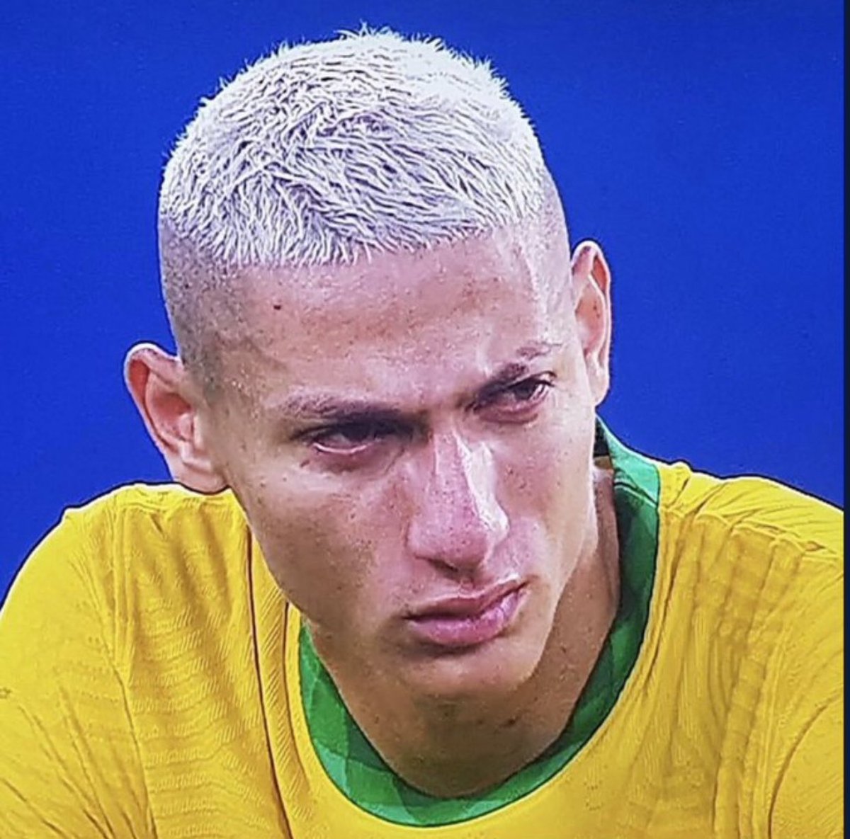 I Love Brazil, Love Alisson.

However there’s no better sight than in world football than this.