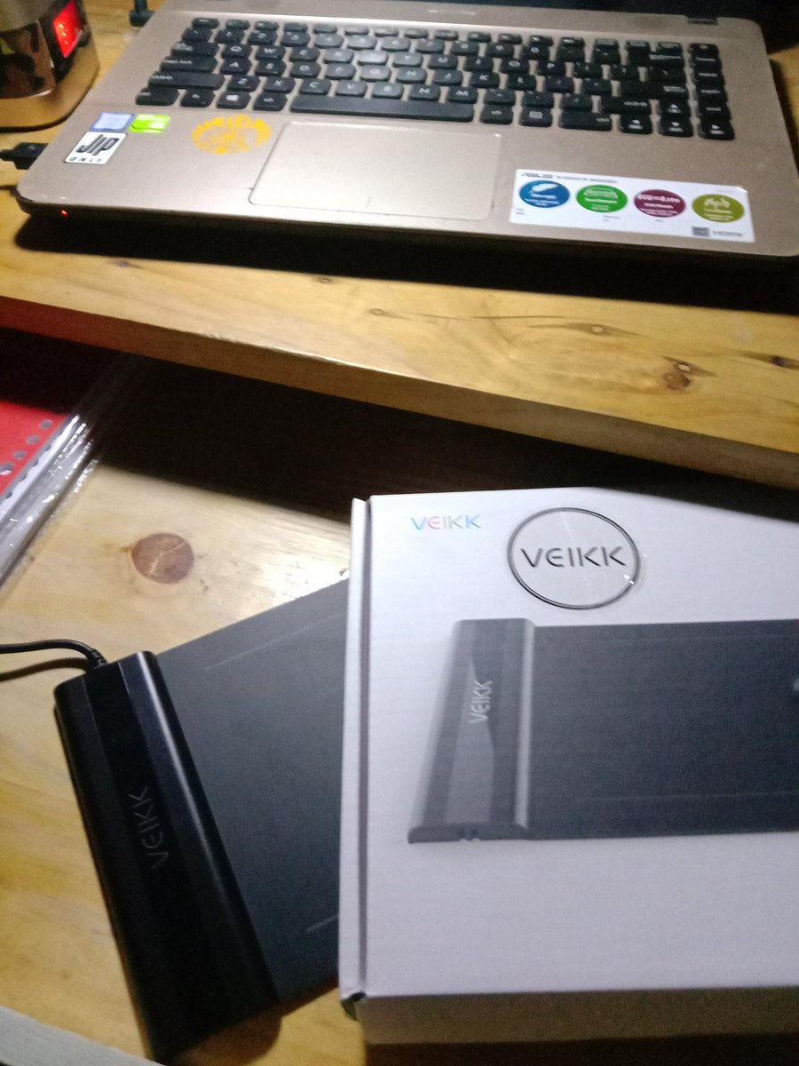 cobaajadl's tweet photo. @howtoambis Yg punya laptop mau digital notes, nambah 350 dah bisa yey https://t.co/eFixXAIisw