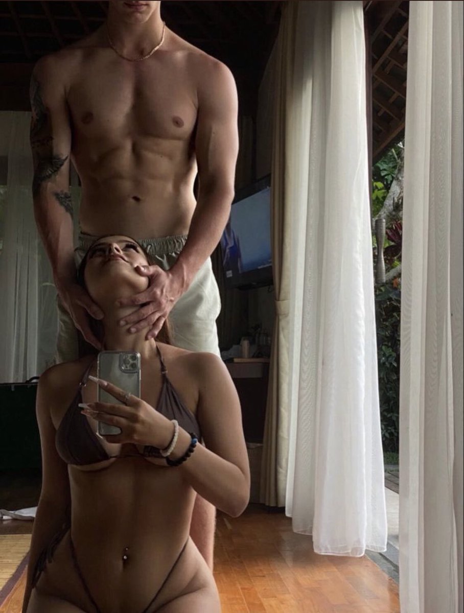 awhcouples's tweet photo. Could be us https://t.co/gVx0Pz7qnO