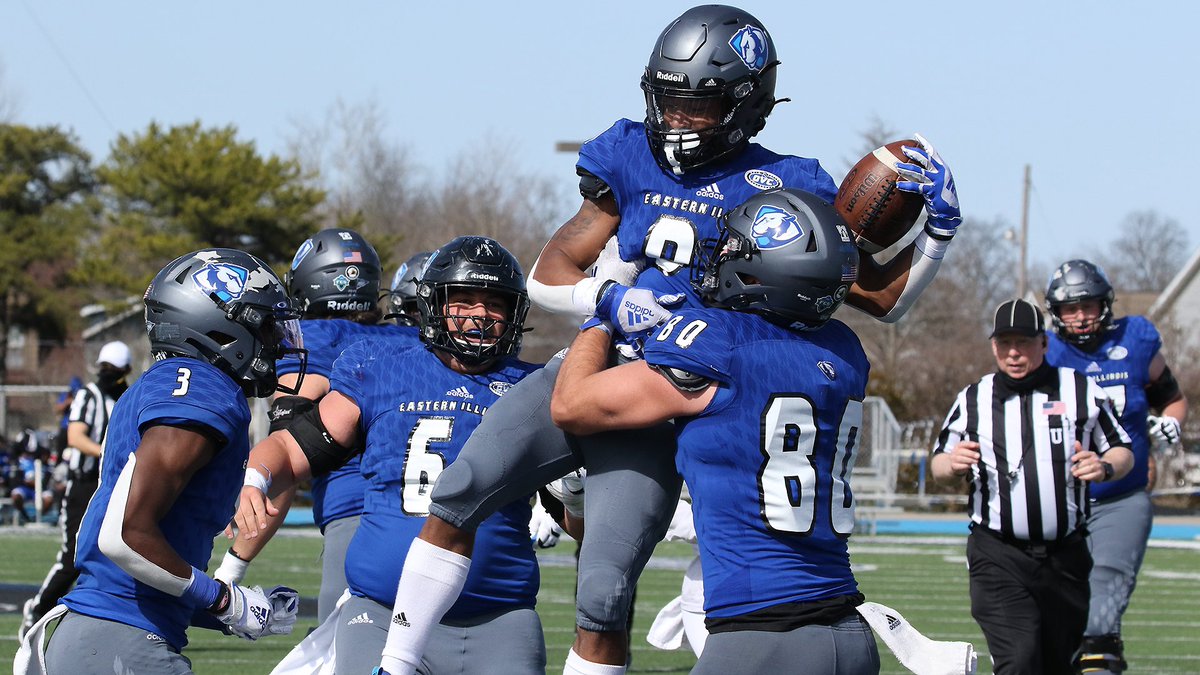 DannyPierce13's tweet photo. After a great conversation with @CoachBignell I’m extremely excited to announce I’ve received a Division One offer from @EIU_FB ‼️ https://t.co/jw5pIa4IDv