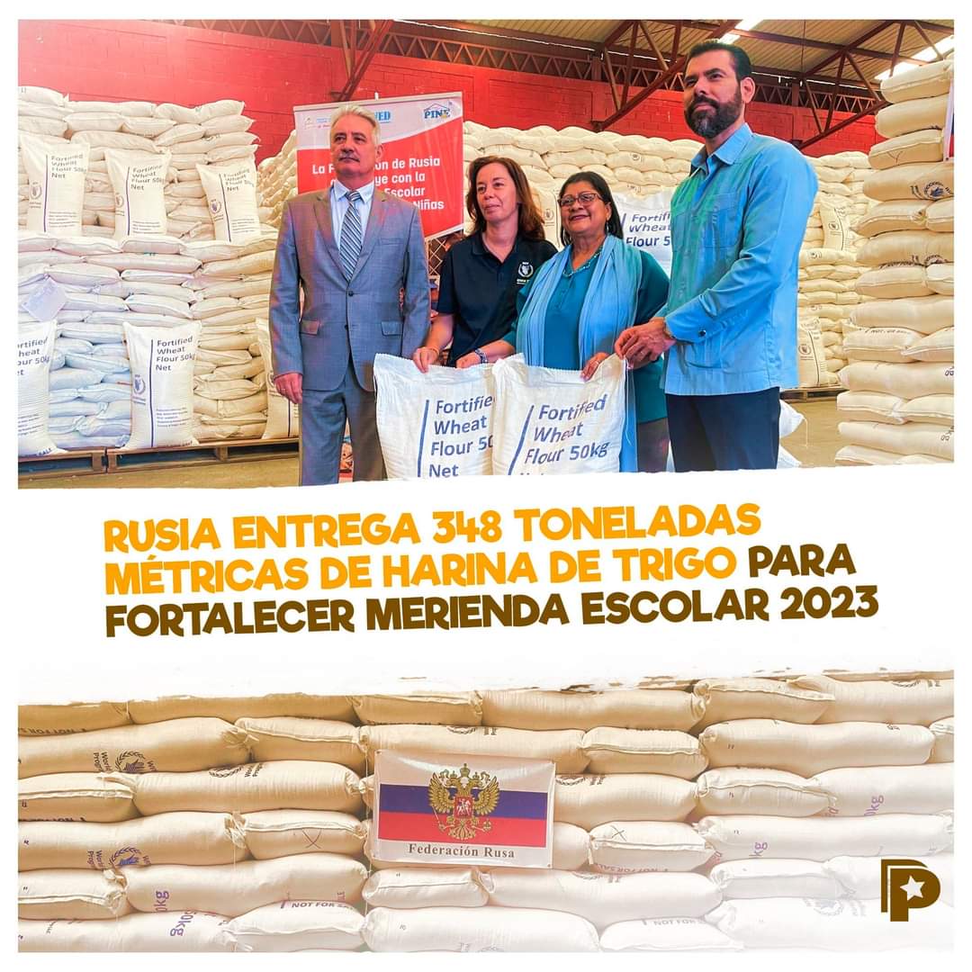 Como una muestra de amor, fraternidad y solidaridad, #Nicaragua 🇳🇮 recibe 348 toneladas métricas de harina de trigo 🌾 donadas por la República de #Rusia 🇷🇺, la cuál será un complemento para fortalecer la Merienda Escolar 2023✊🏻🏫🤝🏻
#DiciembreAlegriasFamiliares
<a href="/LaureanoOrtegaM/">Laureano Ortega Murillo</a>