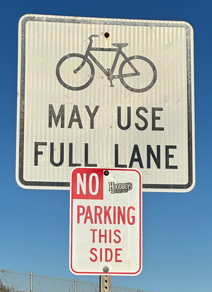 OrangeHazMat's tweet photo. Wouldn't it be great if we had a few of these signs in Vancouver? (Seen in San Diego.) https://t.co/GGjHEgdSTD