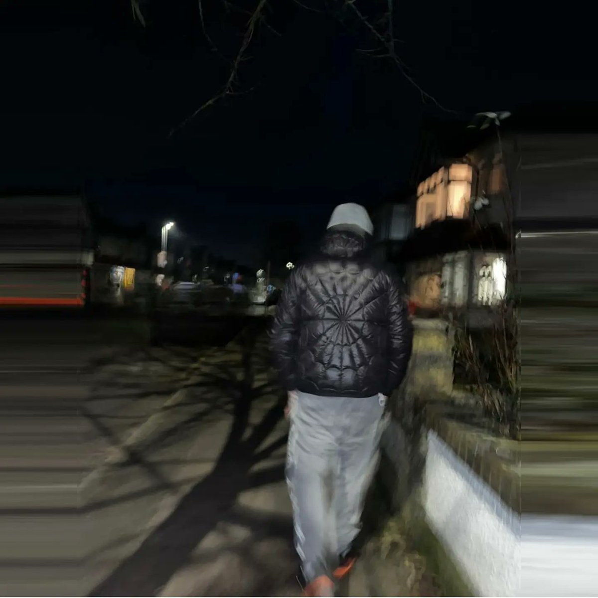 3 me (@0comeups) on Twitter photo 
