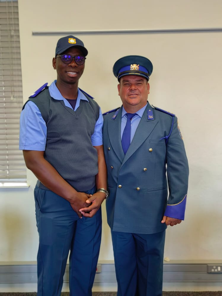 lucille_meyer's tweet photo. A proud moment today as 1 of @ChrysalisTokai former Senior Instructors graduated as a Traffic Officer.  He has always been an inspirational young man, despite suffering deep personal losses.  Mr Makhendlana, we are so proud. #Overstrand @mec_mitchell https://t.co/zW9EbzWN08