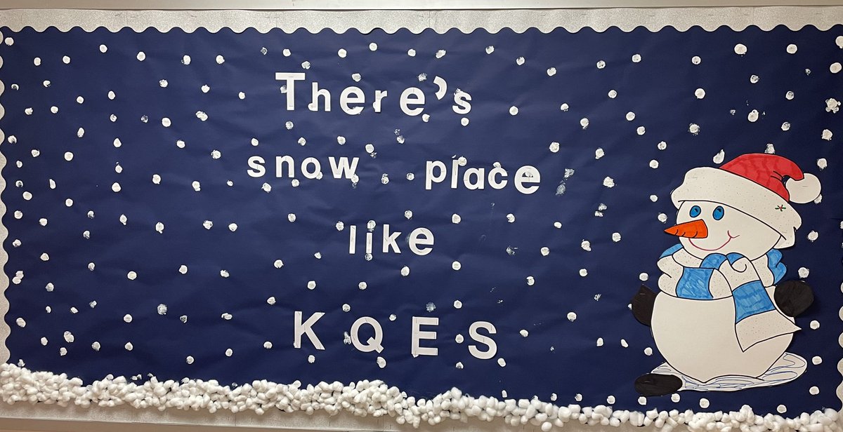 cbcarterkandq's tweet photo. Beautiful festive bulletin boards from King and Queen Elementary School.  Loved my visit today! @Lve2Lead1 @KingandQueenCo5 @KeslingRocks https://t.co/aKUHMEwnHO
