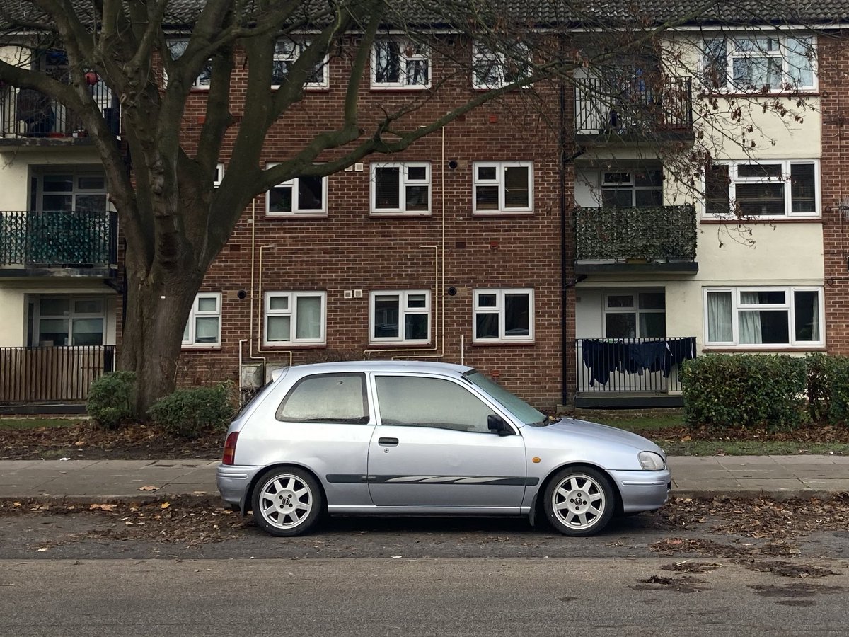 carphotography's tweet photo. I see ~6 Starlets in regular use around town. Silver example is onesuch; white one hasn't moved for 5+ years (but has a current MoT 🤔)

Was just musing on how Toyota might have the highest ratio of everyday survivors... then the Corolla passed. 

#ChodventCalendar Day 9 ✅ https://t.co/lxnoKebhgv