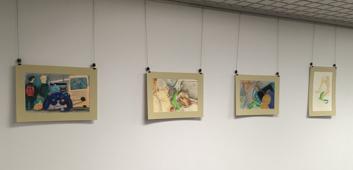 BealLibrary's tweet image. Presenting "Exploring Still Life Genre Using Soft Pastels" now on exhibit in the Raider Gallery located in the @HBBeal Library. Artwork by Mr. Koyounian's AVI4MU class. Check it out! @bealart @TVDSB