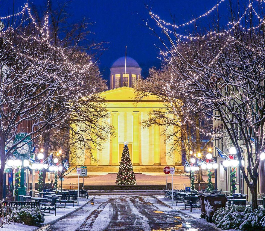 For the history buffs on your list, purchase a <a href="/KyHistSoc/">Kentucky Historical Society</a> gift membership, which includes access to the Old State Capitol, Kentucky Military History Museum, and Thomas D. Clark Center, as well as free admission to over 400 museums across the country. #TravelKY #VisitKY #Museum
