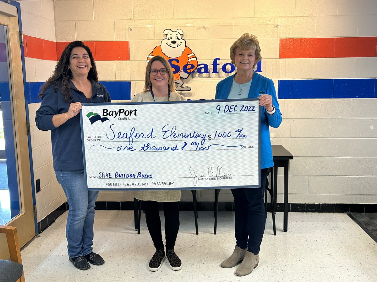 vandygriffs331's tweet photo. Congratulations Emily Barnes on receiving a $1,000 grant for PBIS from Bayport!  We love Bayport! @SESBulldog @YCSD @bayportcu https://t.co/fmdkhVh8QM