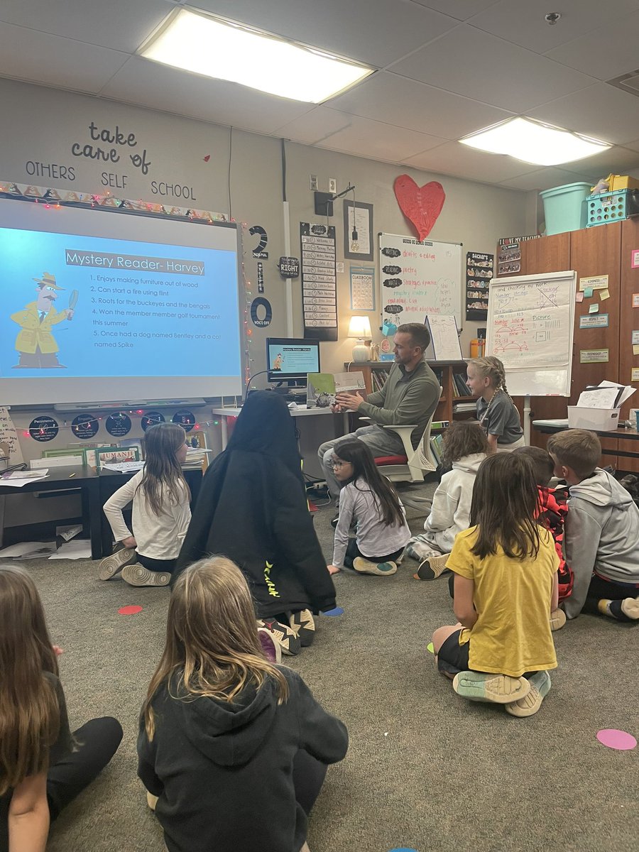 MrsHarvey_3rd's tweet photo. Our Friday mystery reader! Lots of laughter from our books today! https://t.co/K8r8HSisXM