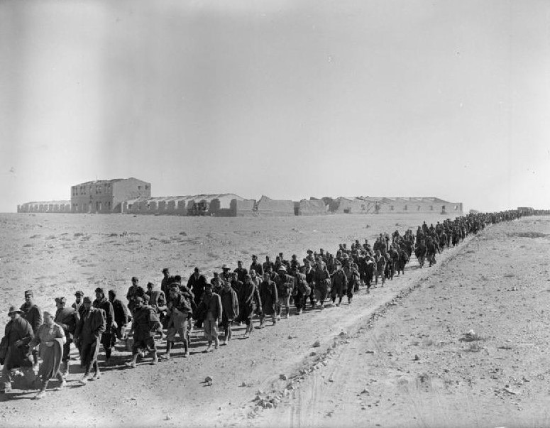 AuthorBwalter's tweet photo. On 9 Dec 40 the British launched Operation Compass against the Italian Tenth Army in Egypt. The first phase was the capture of Sidi Barrani, which the British seized in 3 days of fighting along with 38,300 prisoners for the cost of just 624 casualties to themselves. #BlueWaterWar https://t.co/nZTrvUejss