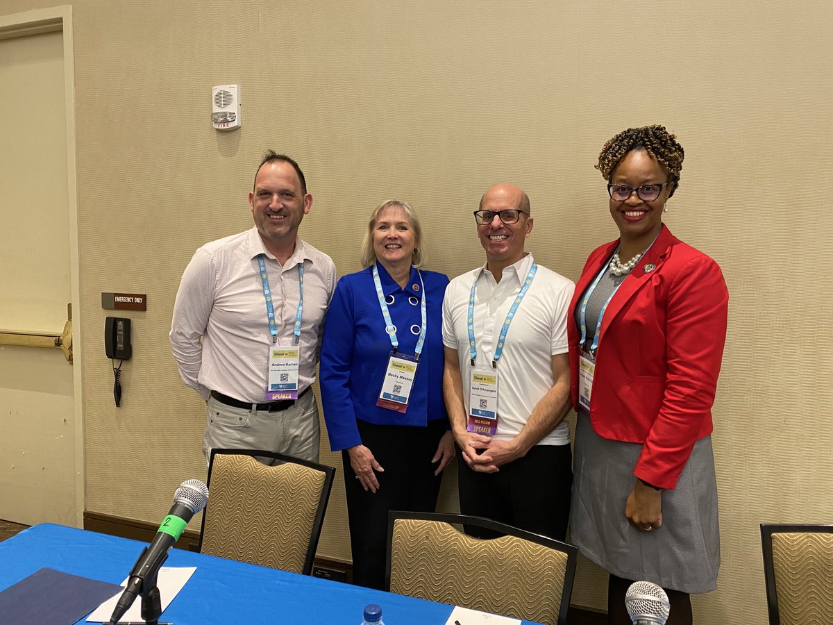 ⁦@MasseyForSenate⁩ is such an asset to ⁦⁦@CSGovts⁩ She is again participating in a panel on disabilities - focusing on the issues and opportunities of children with disabilities who are aging out of the school system.