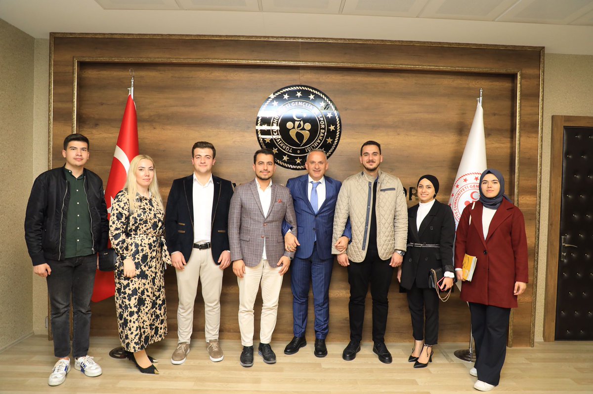 📍Antalya

Akdeniz Bölge Koordinatörümüz, 

🔴Alaaddin Keykubat Üniversitesi teşkilatımızla buluştu
🔵Akdeniz Üniversitesi'nde Hanım Yurt teşkilatımız ile toplantı gerçekleştirdi 
⚫️Gençlik ve Spor İl Müdürümüzü ziyaret etti 

#SeninYerinÜniAK🚀

<a href="/eyupkadirinan/">Eyyüp Kadir İnan</a>
<a href="/mucahidsuleyman/">Mücahid Süleyman Daldallı</a>