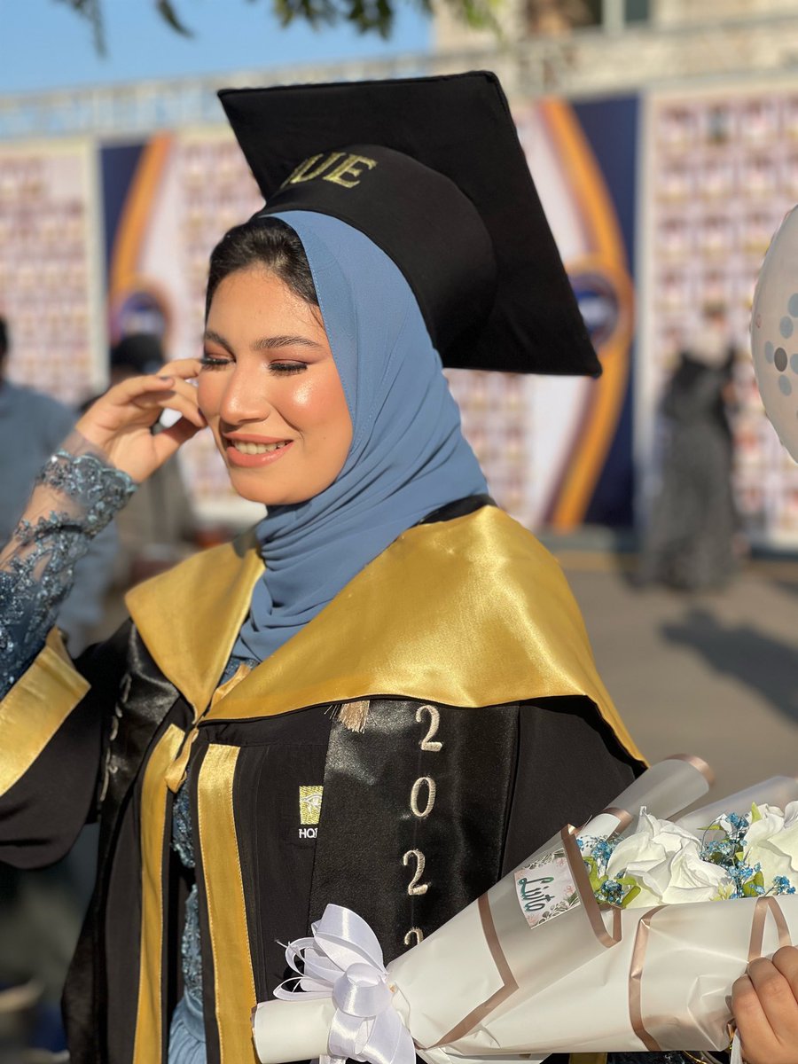 fatenhamadda15's tweet photo. I did it , الحمدلله 👩🏻‍🎓♥️
Graduation 2022 🎓🎓 https://t.co/Aguvd0FHt4
