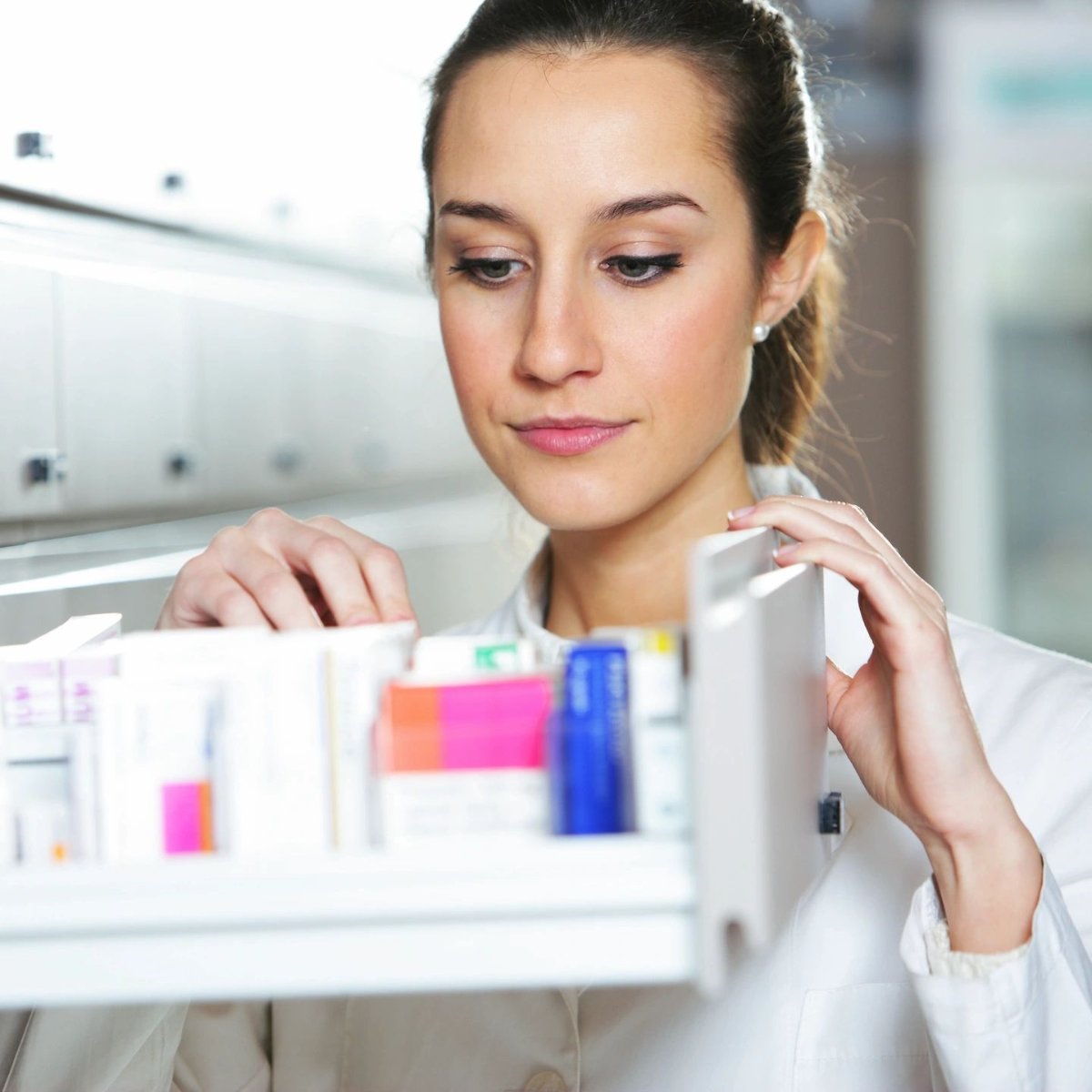 AllergyReliefNY's tweet photo. Taking your allergy and asthma medicine as prescribed is one of the easiest and most effective steps you can take to manage your symptoms. #AllergyAndAsthmaCareOfNY #AllergyAndAsthma #SeasonalAllergies #ManhattanAllergist #nyc https://t.co/MN52RIzgqk