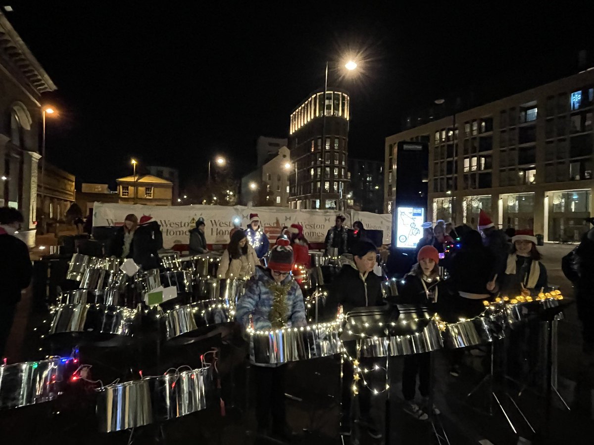 CambsCreate's tweet photo. We are loving playing outside the train station for everybody in Cambridge tonight. @Coleridge_Edu @United_Music1 #MusicInTheCommunity #Spirit https://t.co/jW1ZNOcyg4