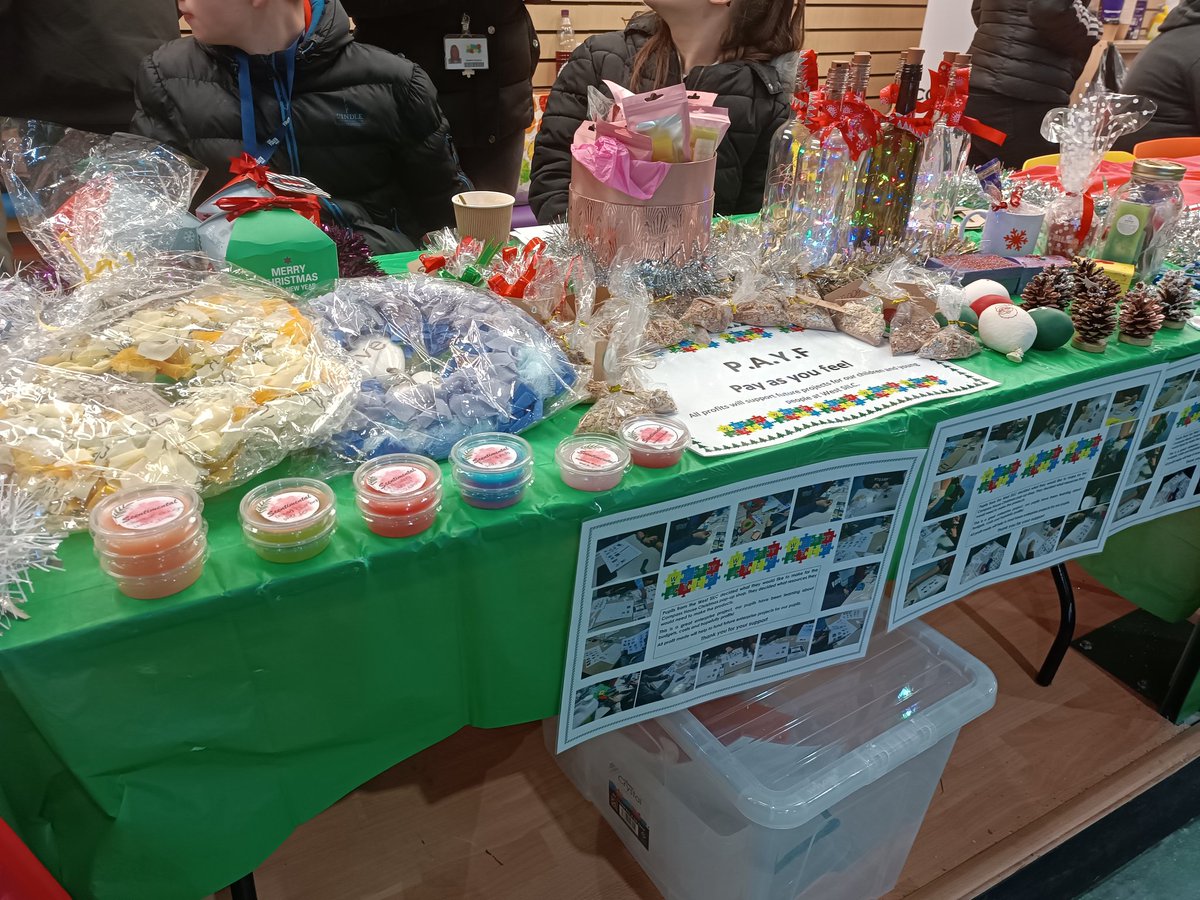 What an amazing week at the Compass House Christmas stall. A BIG thank you to <a href="/LeedsMarkets/">Leeds Markets</a> and @KaylzThomps86 We're already looking forward to next year! <a href="/West_SILC/">West SILC</a> <a href="/BroomfieldSILC/">Broomfield</a> <a href="/_FHLeeds/">Future Horizons Leeds</a> <a href="/LighthouseLeeds/">Lighthouse School</a> <a href="/EastSilc/">East SILC</a> <a href="/GreenMeadowsWAT/">Green Meadows Academy</a>