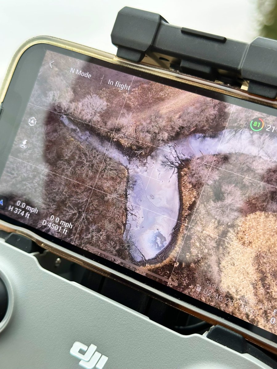 We sent a team in for drone coverage of the Keystone pipeline spill. From their estimate there is are miles of polluted water from the tarsands. @BoldNebraska @Bold_Alliance will keep sharing images and info.