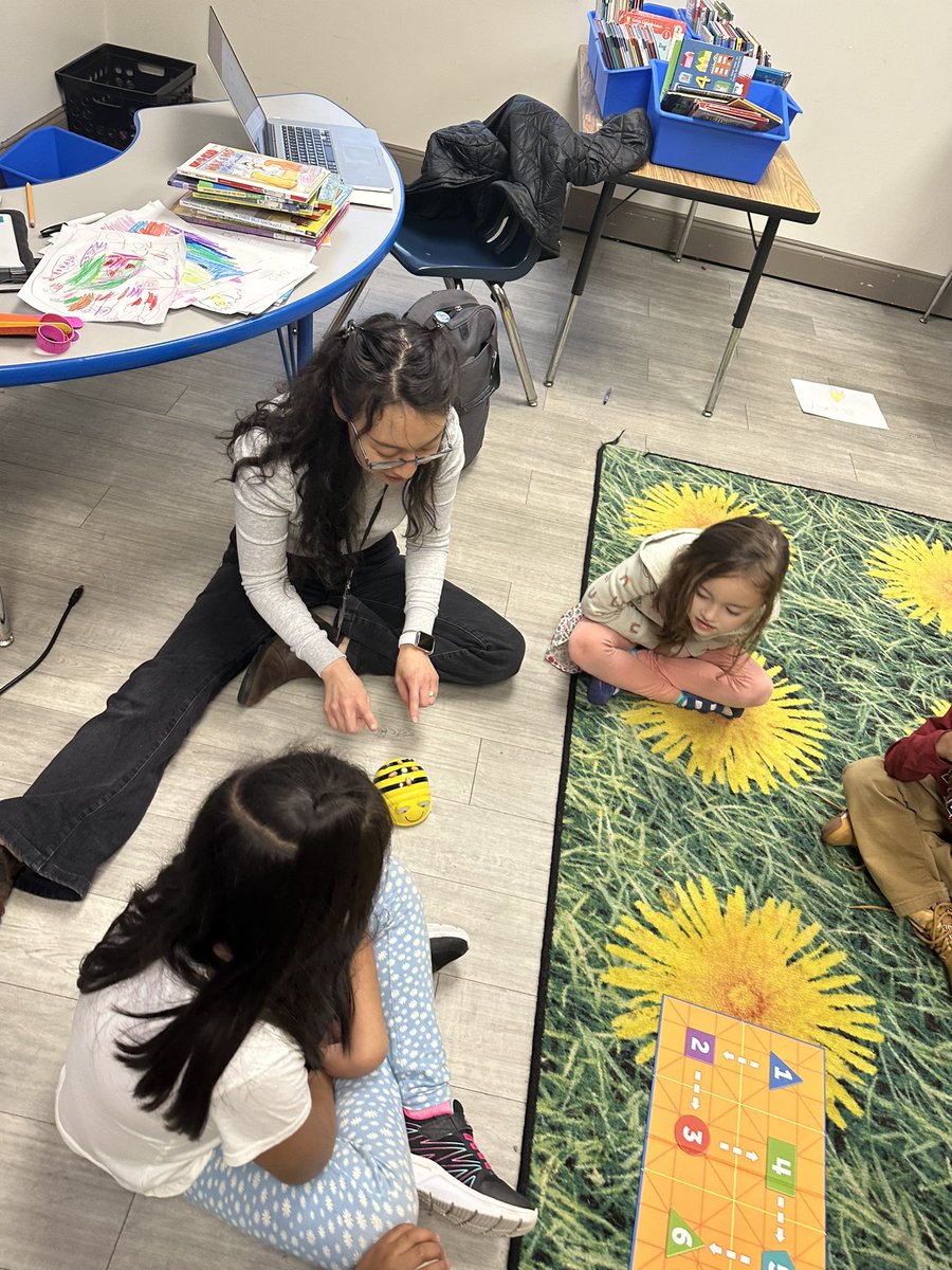 Coding club! Last of the semester. Thanks <a href="/ChaeOKeefe/">metta programmer</a> for this awesome collaboration! 🤖🐝