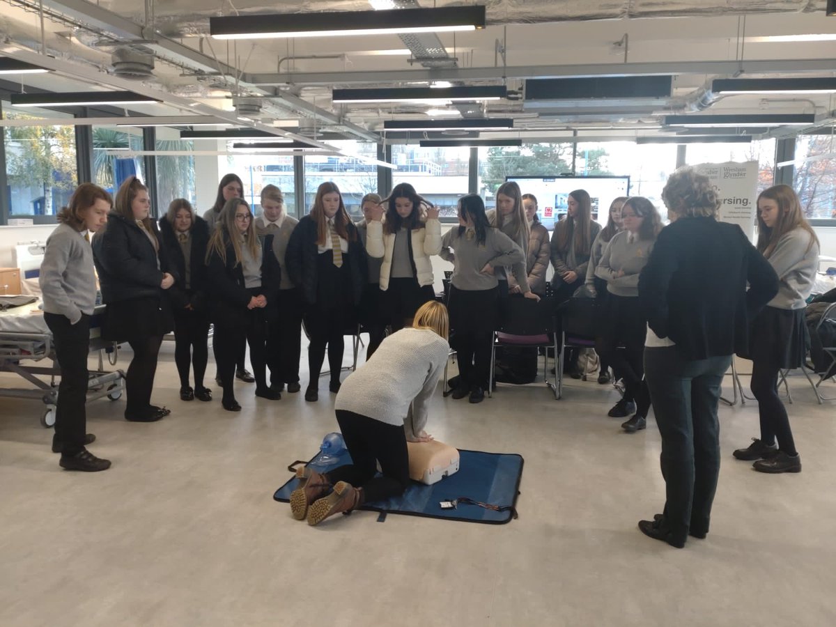 WUNursing's tweet photo. Fantastic afternoon with learners from Sir John Talbot’s School #Whitchurch who joined us in our new Simulation Suite @GlyndwrUni #clinicalskills #cpr #PreventChoking @GlyndwrUni  with @BeccyDavis2  @beckijones21 &amp; Dr Chris O’Grady #learningtogether #FutureNurses https://t.co/Mb7ey47sEW
